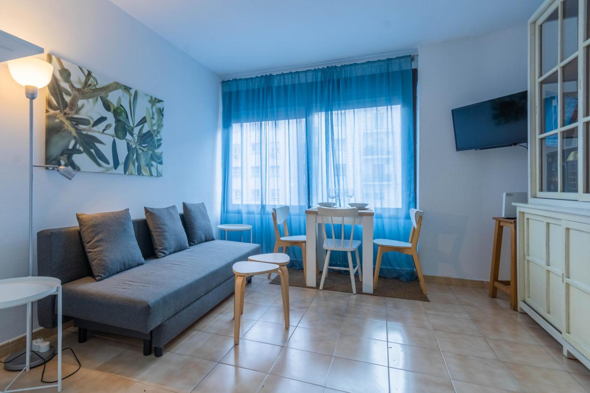 Nice And Cozy- 1Bd 1Bth- Triana 세비야 외부 사진