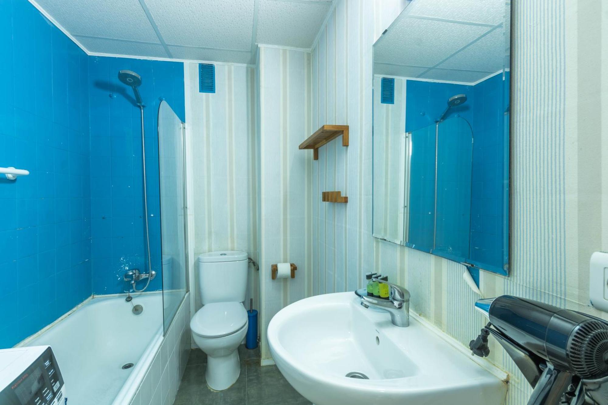 Nice And Cozy- 1Bd 1Bth- Triana 세비야 외부 사진